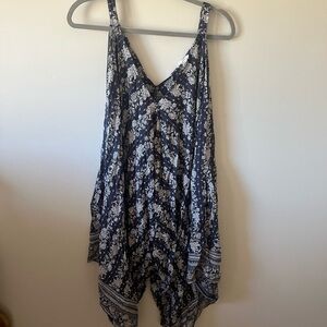 Japna Navy and White Floral Jumpsuit